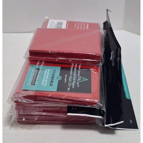MASSIVE TITANSHIELD & DRAGON SHELD CARD PROTECTOR SLEEVE 500 PLUS NIP LOT - Picture 9 of 9
